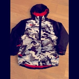 ❄️❄️Boys 10-12 The North Face Ski-Snowboard Coat ❄️❄️